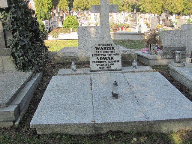 Grób Elżbieta Nowak