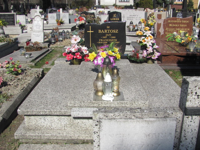Grób Franciszek Bartosz