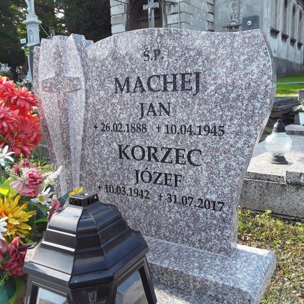 Grób Józef Korzec
